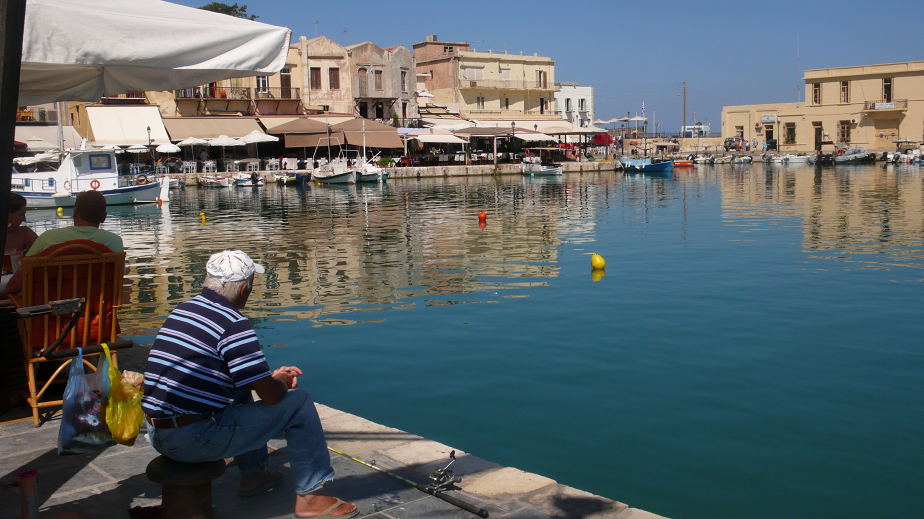 Rethymno_harbour.thumb.png.af0d8a487f22d