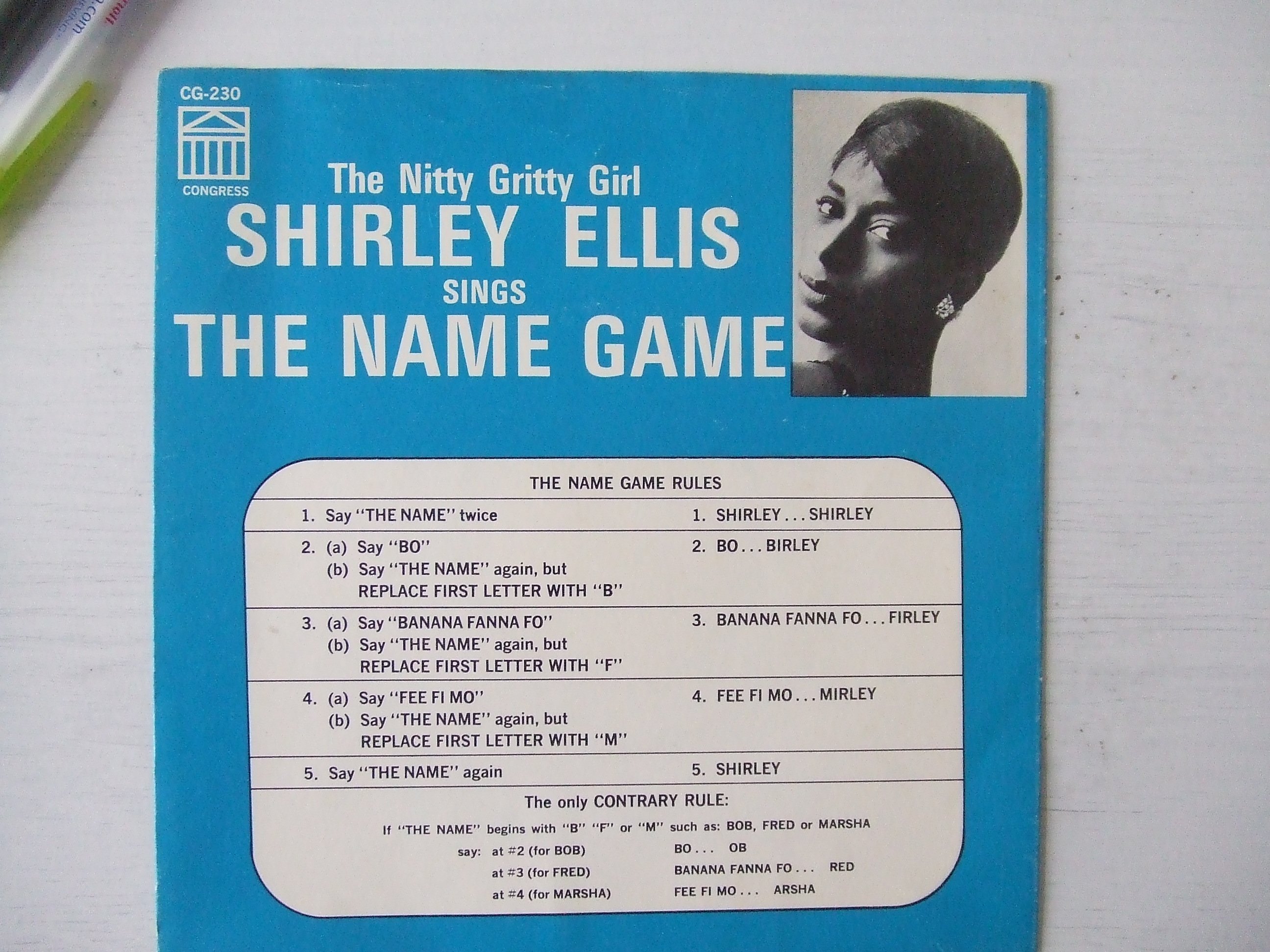 Найти песню из шортс. Ширли Эллис. Shirley Ellis - the name game. Ширли Эллис фото. Shirley перевод.