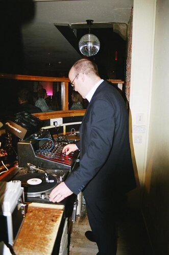 martin at the decks at soul in the city - 2/3/05