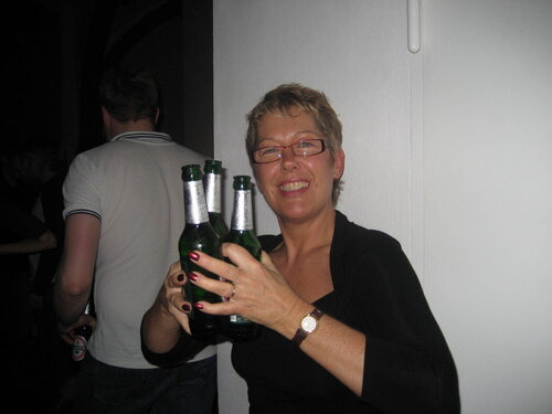 netty having a beer