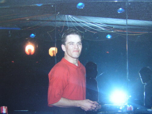 keb dj'ing at totw mid 80's