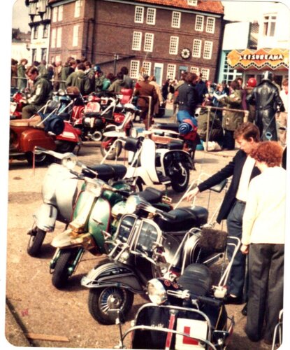 scarborough seafront 79 2