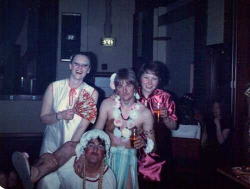 wendy, stan, manky & sue wight 80