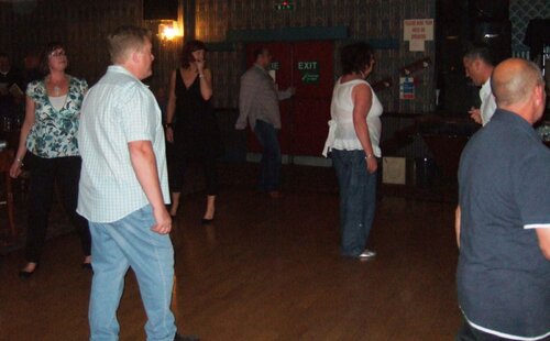 2009-0508mayhullsoulclub20090078