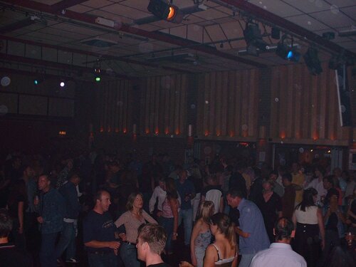 again a packed dancefloor sept o2