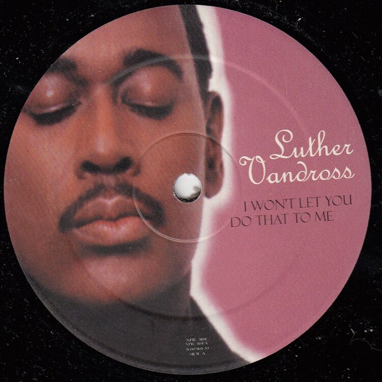 562260516269c_Luther_Vandross_I_wont_let