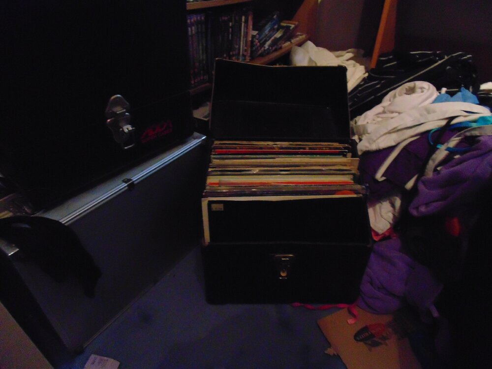 record boxes 004.JPG