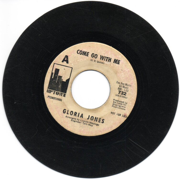 Gloria Jones A.jpg