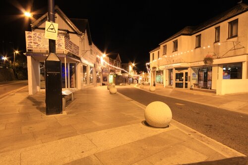 NEWQUAY East-Street.jpg