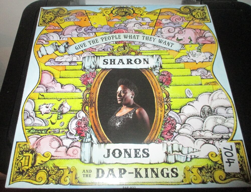 Sharon Jones & The Dap Kings.JPG