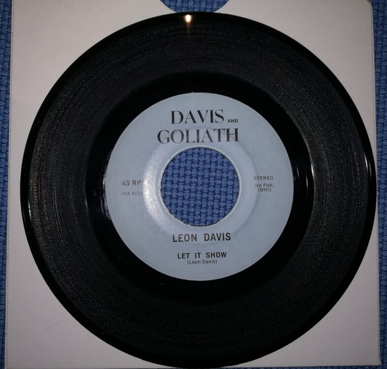 LEON DAVIS B-SIDE.jpeg