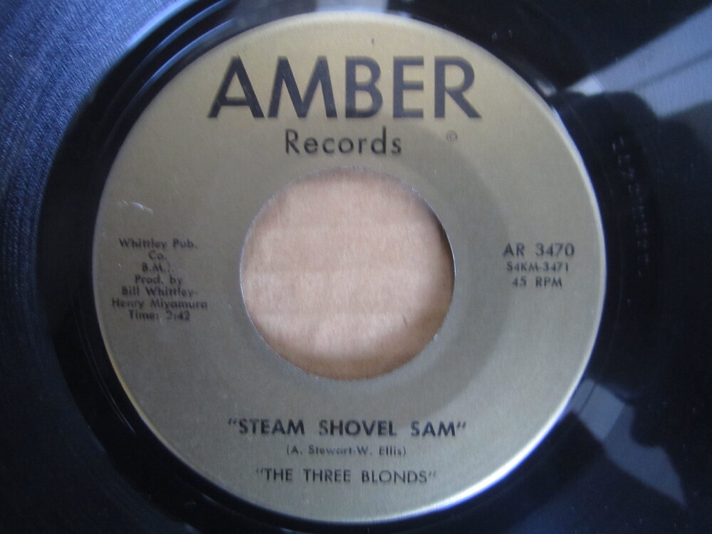 Three Blonds - steam shovel sam AMBER.JPG