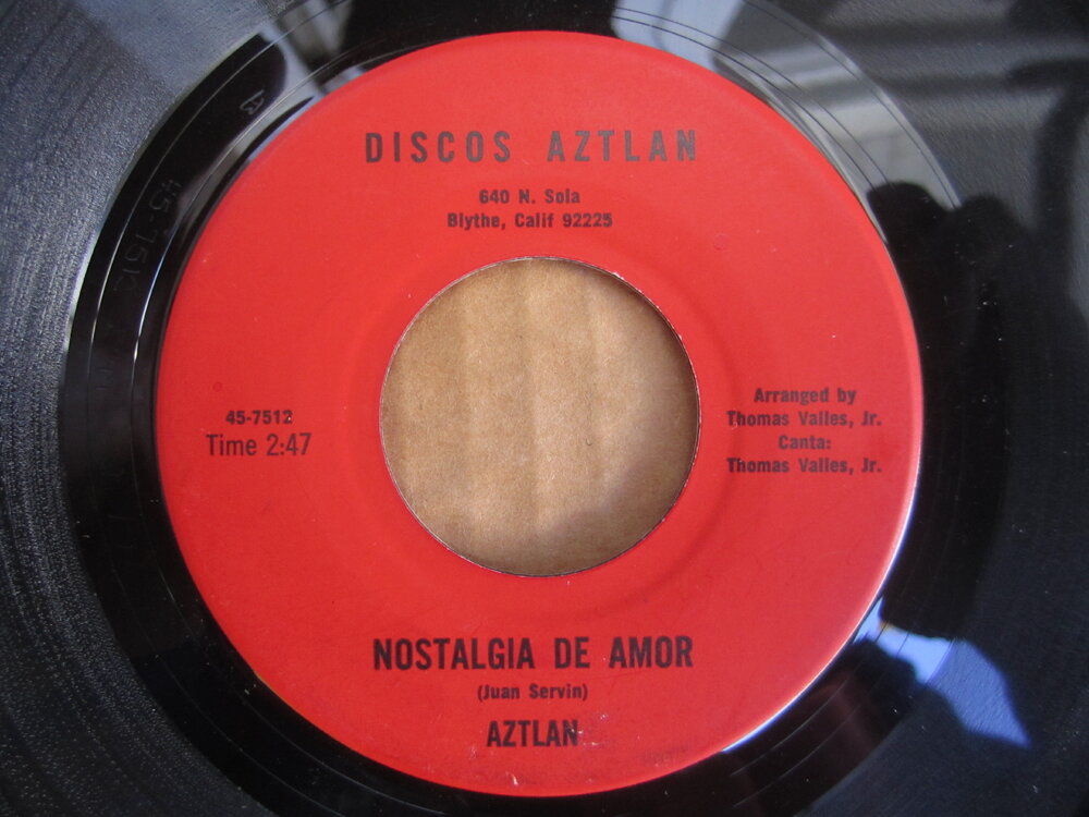 Aztlan - nostalgia de amor DISCOS AZTLAN.JPG