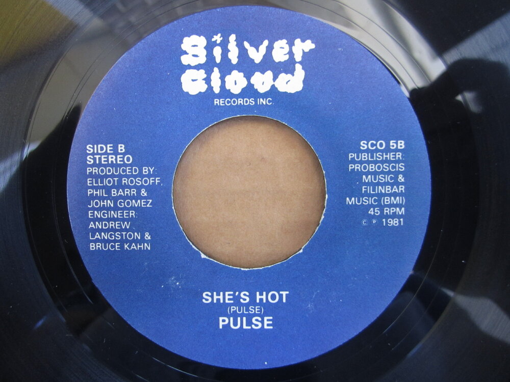 Pulse - she's hot SILVER CLOUD.JPG