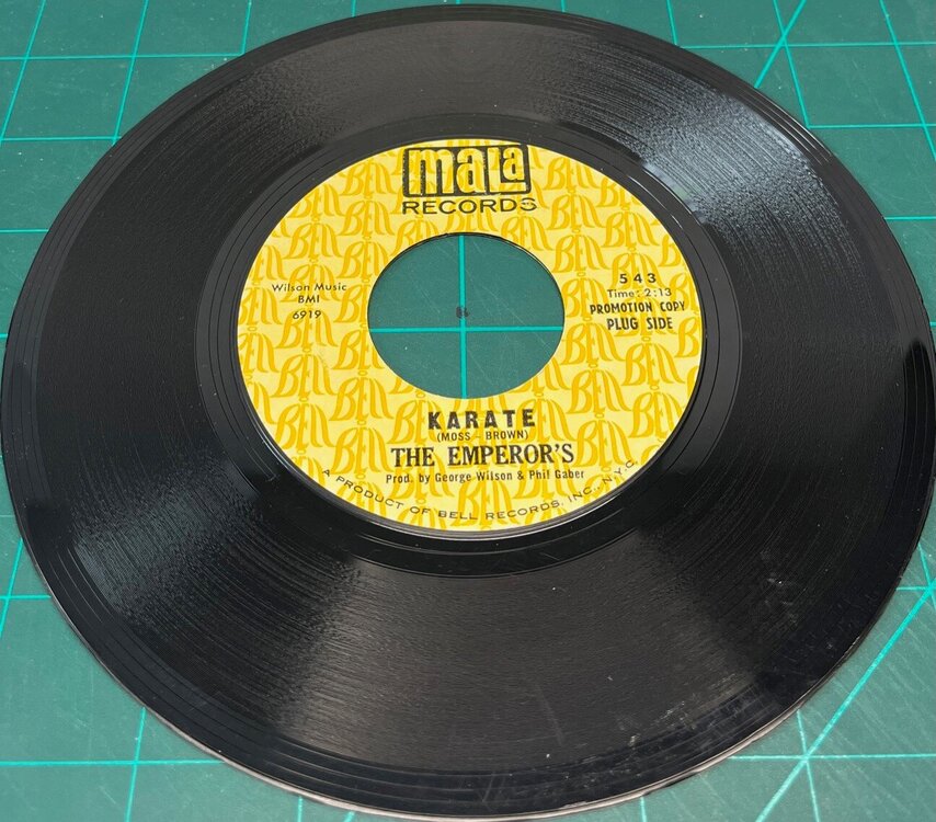 emperors - karate [mala demo].jpg