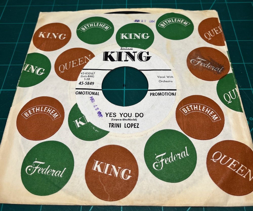 trini lopez - yes you do [king demo] in sleeve.jpg